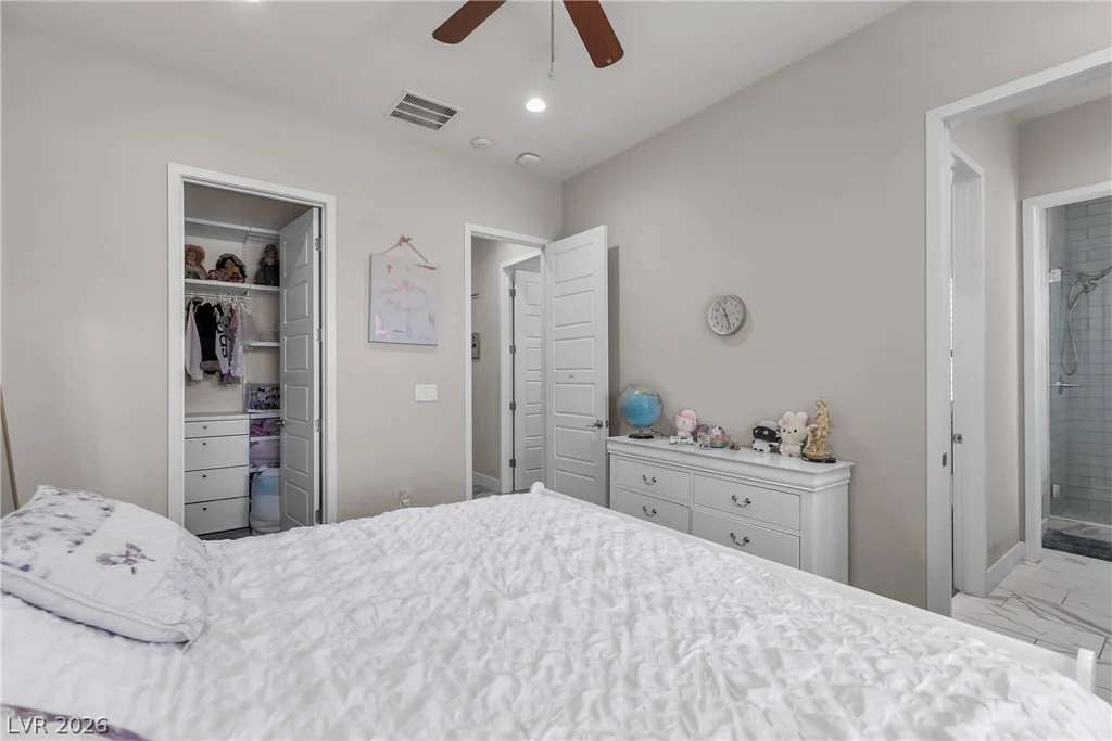 8233 Sweetwater Creek, Las Vegas, NV 89113