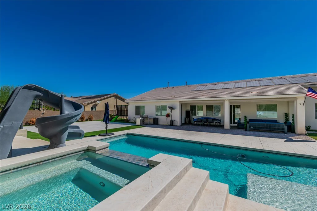 8233 Sweetwater Creek, Las Vegas, NV 89113