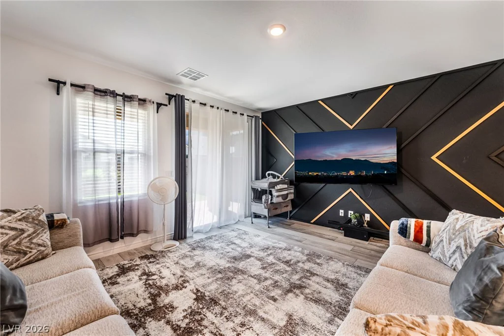 4355 Latitude Valley, North Las Vegas, NV 89084