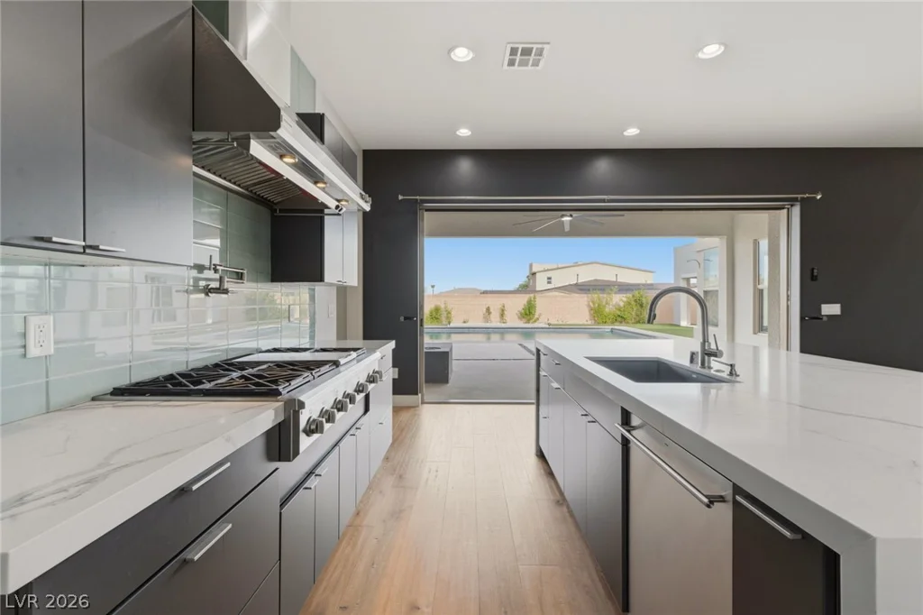 8380 Mojave Creek, Las Vegas, NV 89113