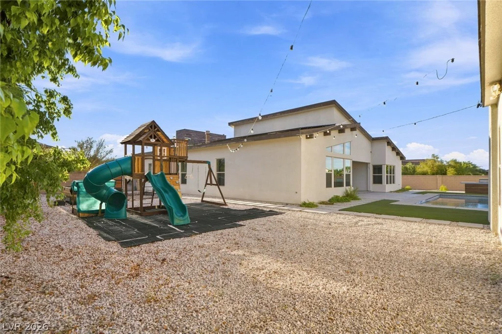 8380 Mojave Creek, Las Vegas, NV 89113