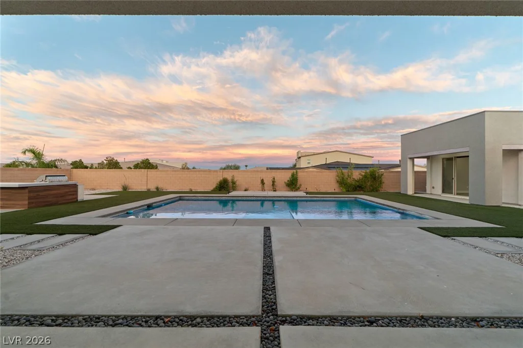 8380 Mojave Creek, Las Vegas, NV 89113