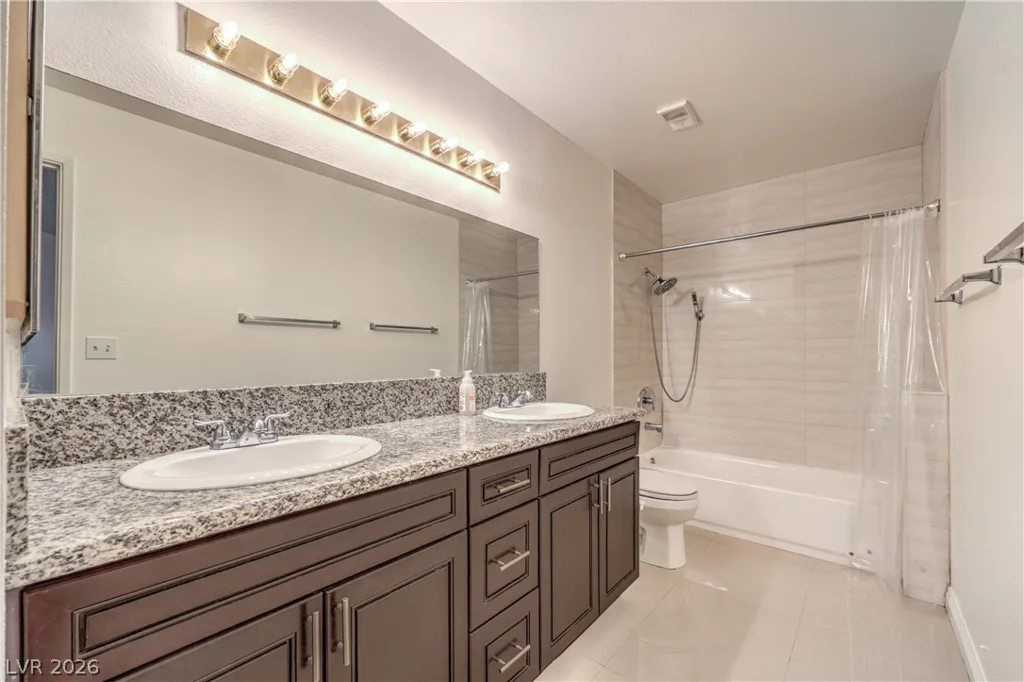 5181 Pioneer, Las Vegas, NV 89146