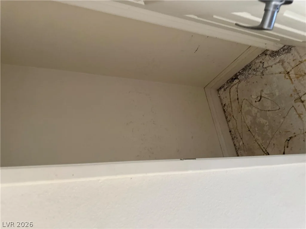 5126 Jones, Las Vegas, NV 89118