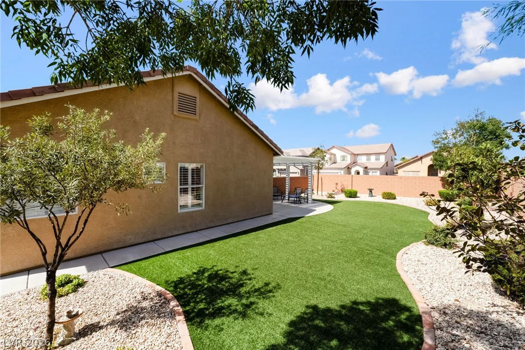 500 Red Shale, Henderson, NV 89052