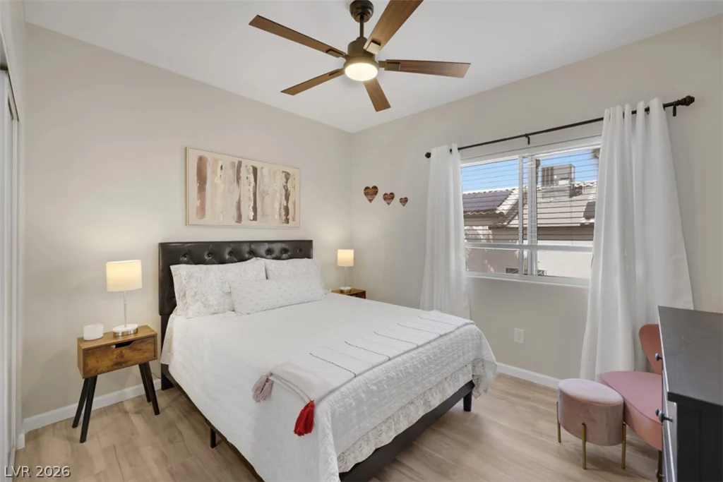 5650 Sahara, Las Vegas, NV 89142