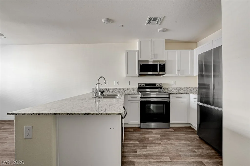 2960 Fire Cracker Red, Las Vegas, NV 89122