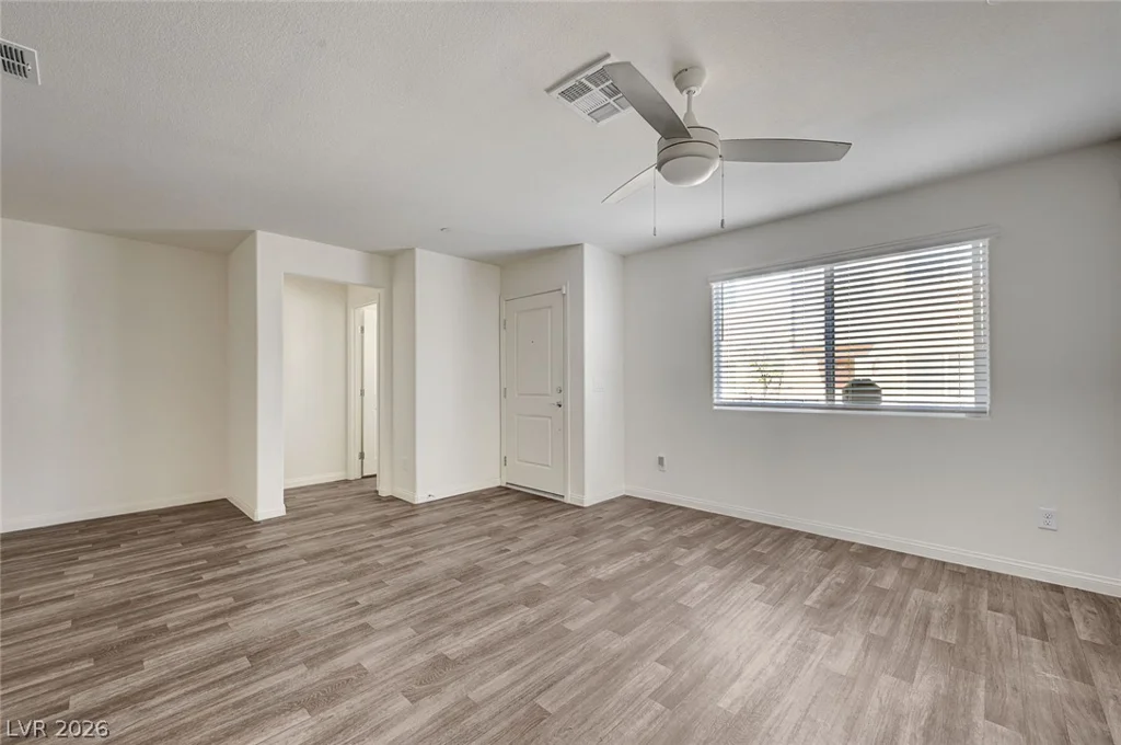 2960 Fire Cracker Red, Las Vegas, NV 89122