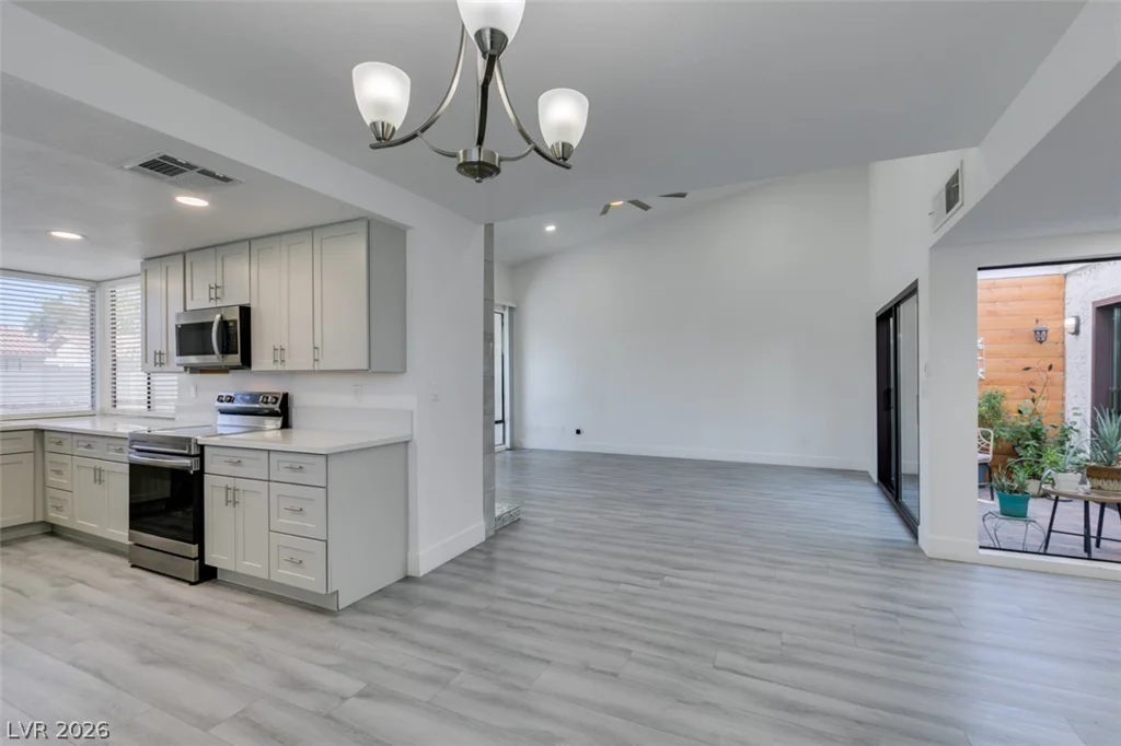 3161 Espanol, Las Vegas, NV 89121