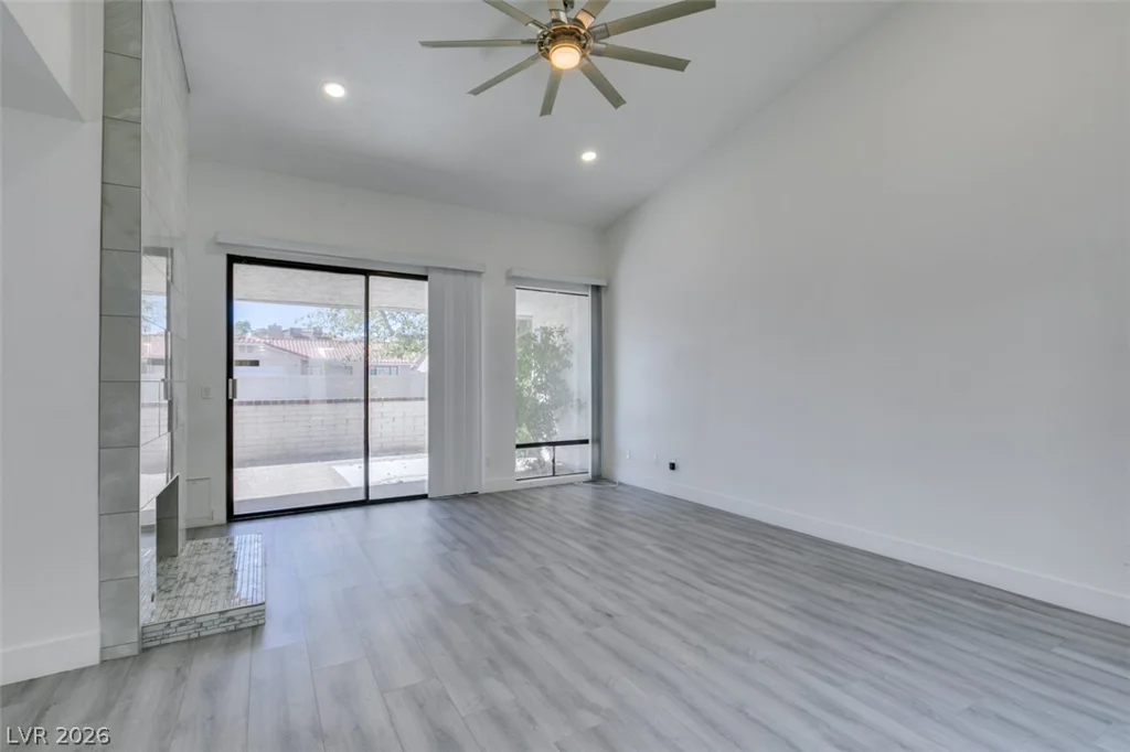 3161 Espanol, Las Vegas, NV 89121