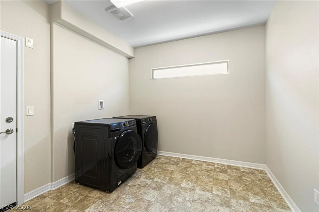 8745 Stella Nova, Las Vegas, NV 89139