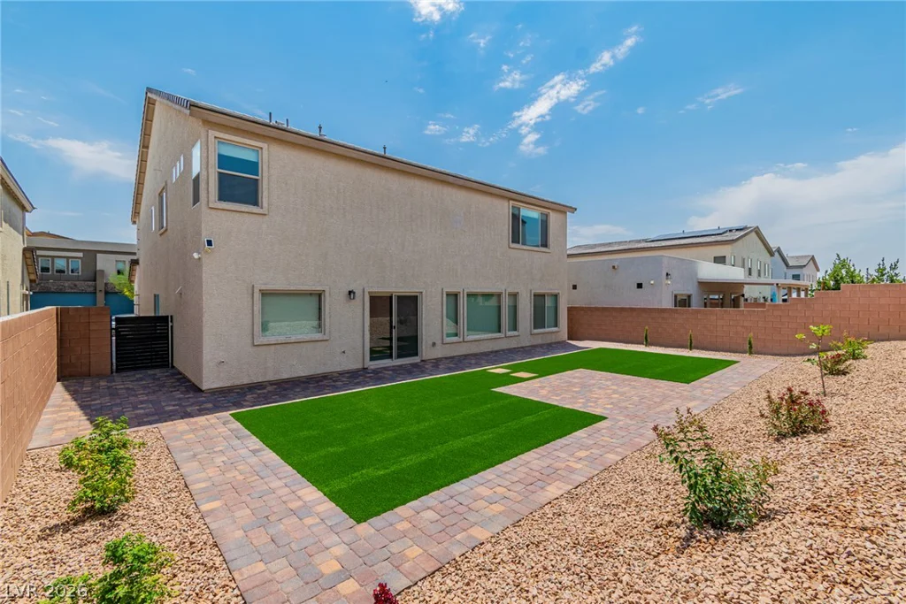 8745 Stella Nova, Las Vegas, NV 89139