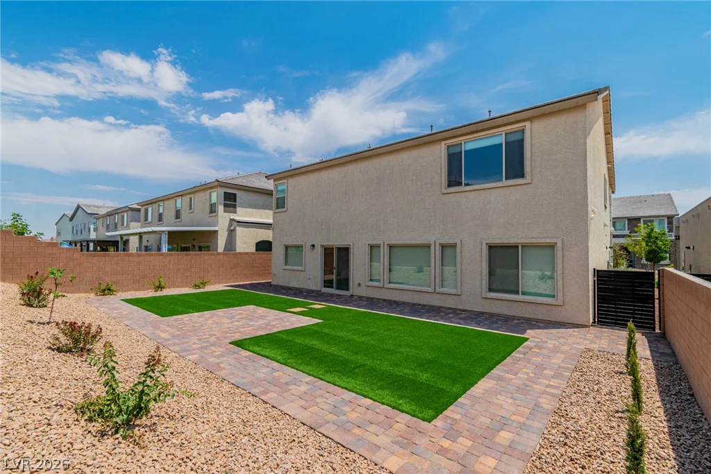 8745 Stella Nova, Las Vegas, NV 89139