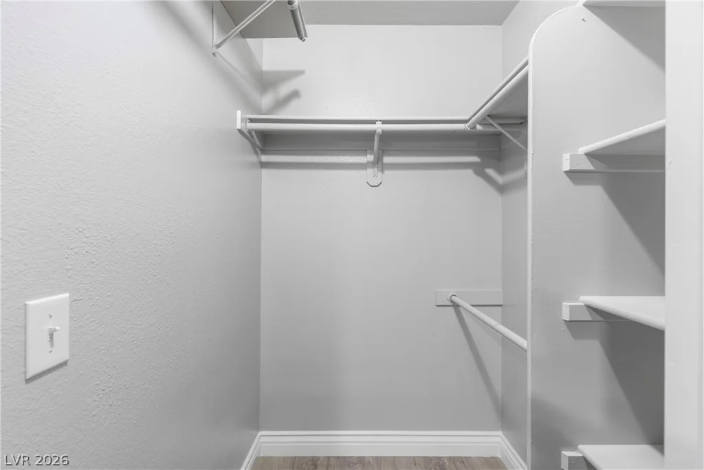 881 Mantis, Las Vegas, NV 89110