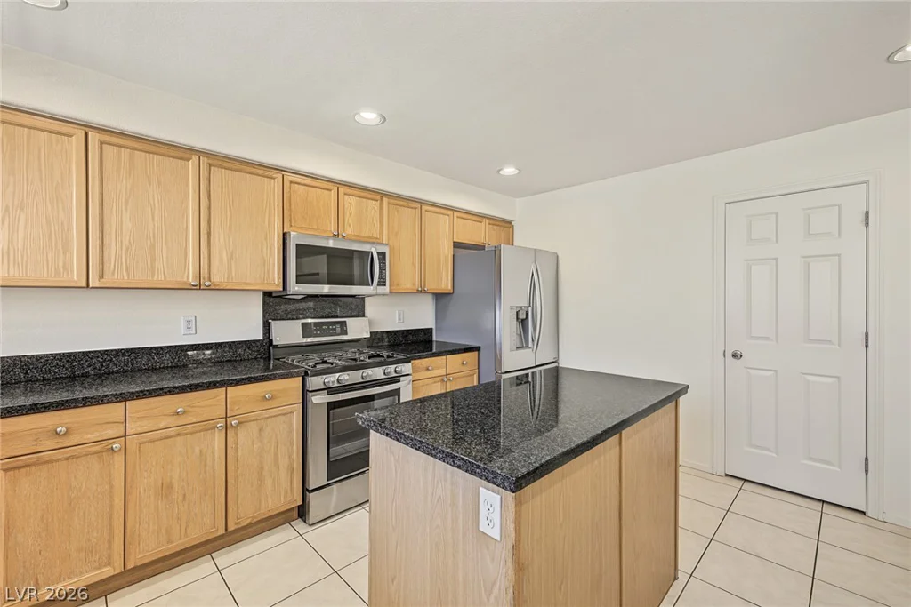 1001 Pleasing Plateau, Henderson, NV 89002