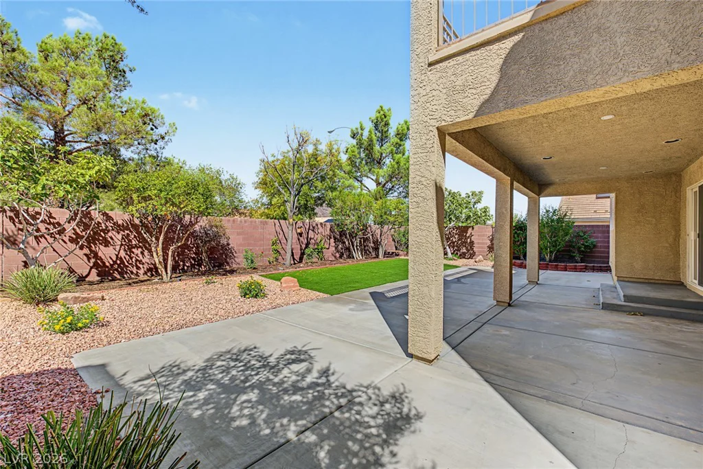 1001 Pleasing Plateau, Henderson, NV 89002