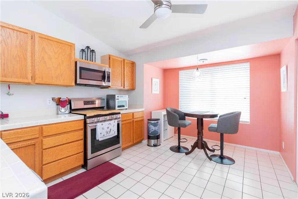 7332 Queen Palm, Las Vegas, NV 89128