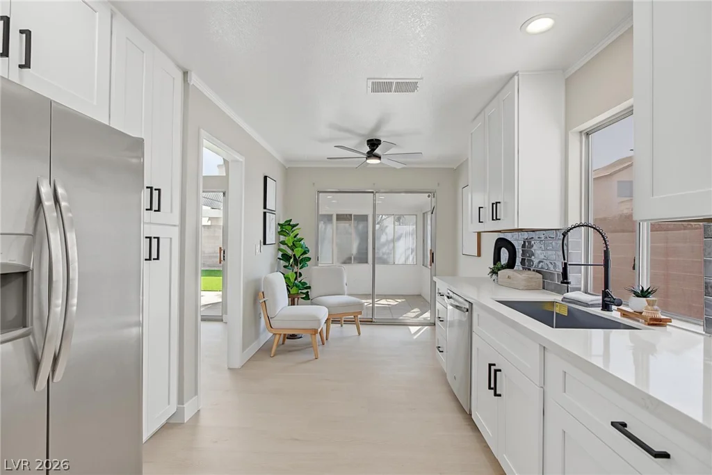 1715 Dynasty, Las Vegas, NV 89119