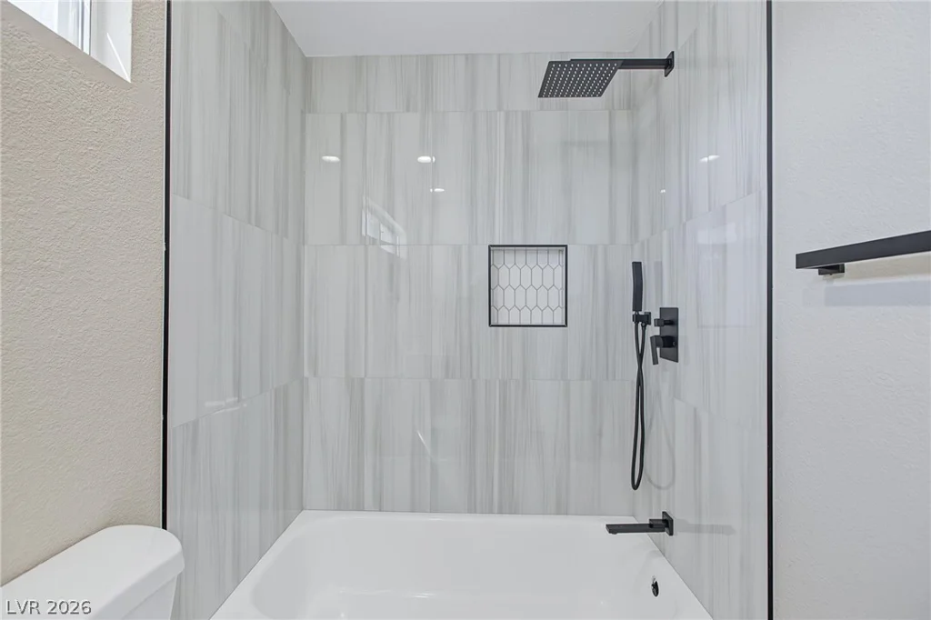 1715 Dynasty, Las Vegas, NV 89119