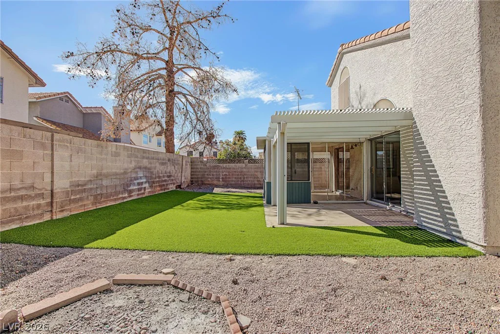 1715 Dynasty, Las Vegas, NV 89119