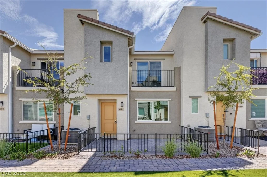 6811 Sage Gold, North Las Vegas, NV 89086