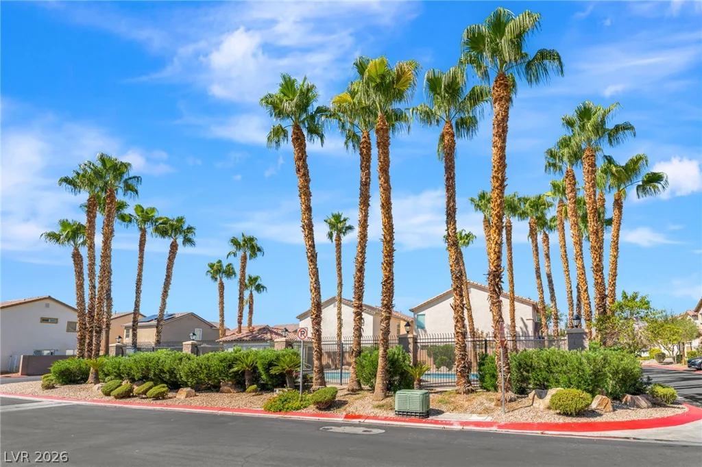 7336 Camden Pine, Las Vegas, NV 89129