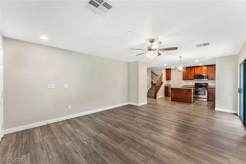 7336 Camden Pine, Las Vegas, NV 89129