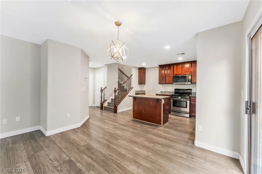 7336 Camden Pine, Las Vegas, NV 89129