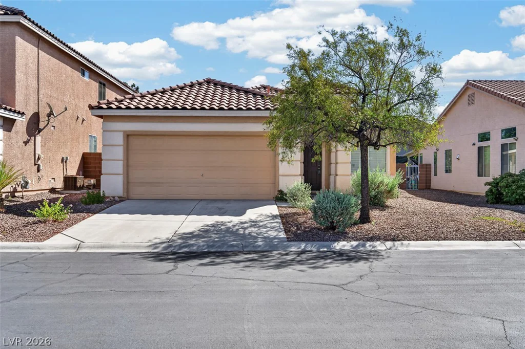 5932 Lingering Breeze, Las Vegas, NV 89148