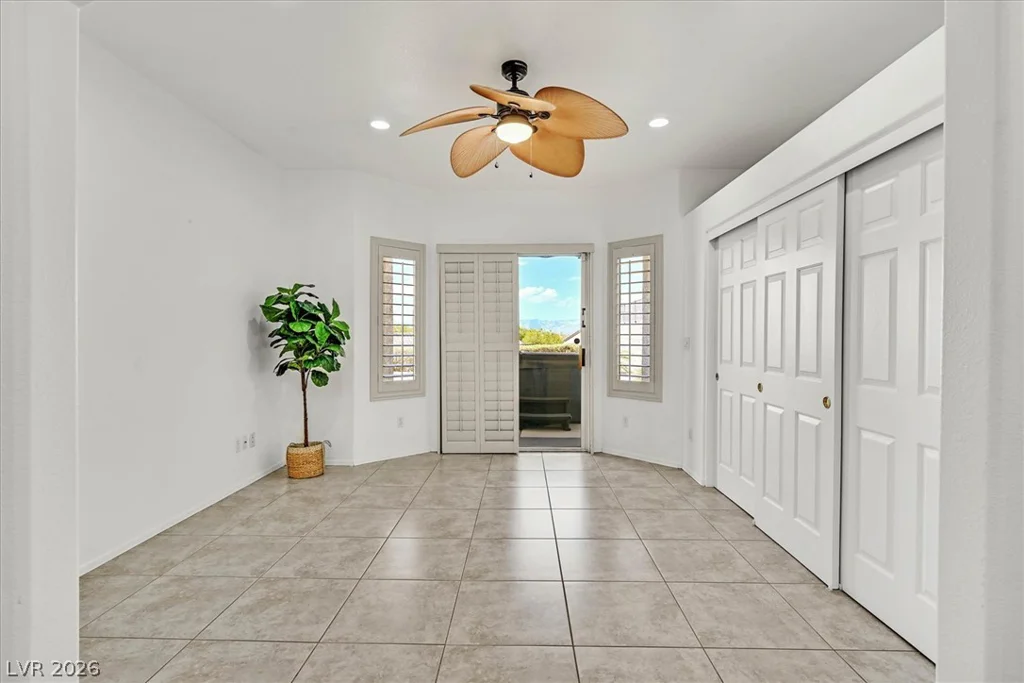 2143 Oliver Springs, Henderson, NV 89052