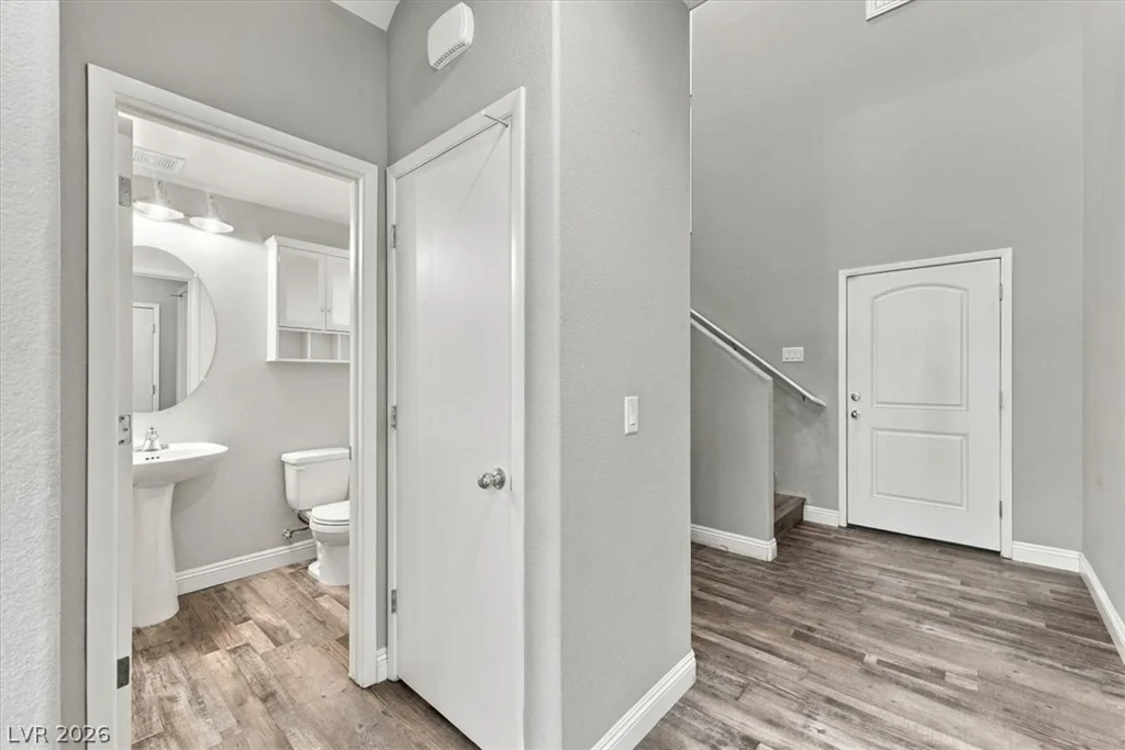 7950 Lost Ranger Peak, Las Vegas, NV 89166