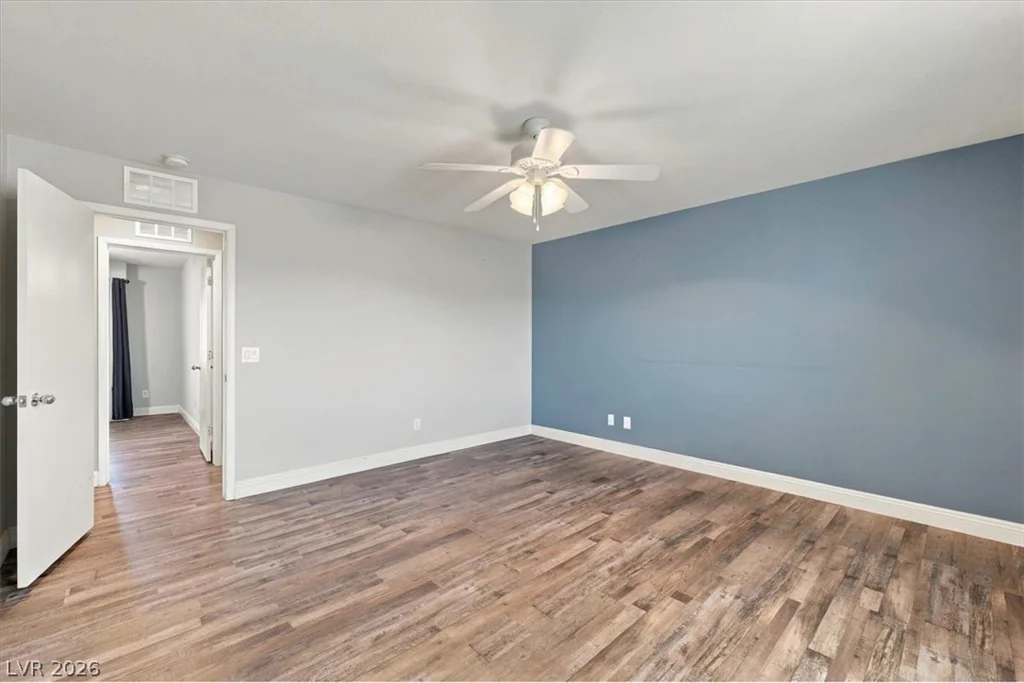 7950 Lost Ranger Peak, Las Vegas, NV 89166
