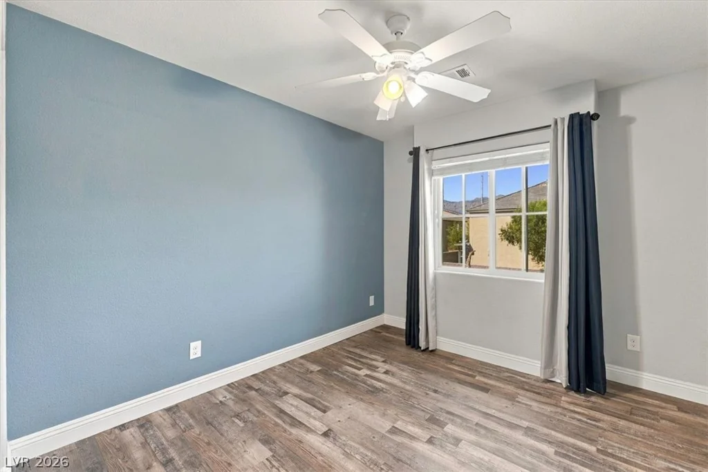 7950 Lost Ranger Peak, Las Vegas, NV 89166