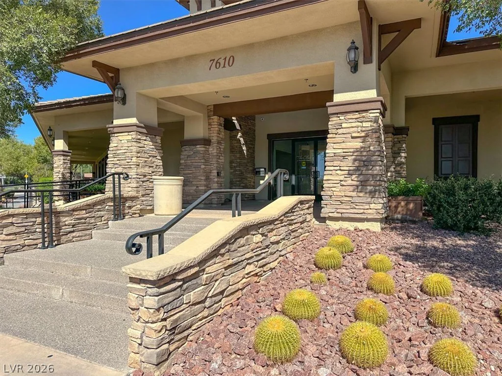 7950 Lost Ranger Peak, Las Vegas, NV 89166
