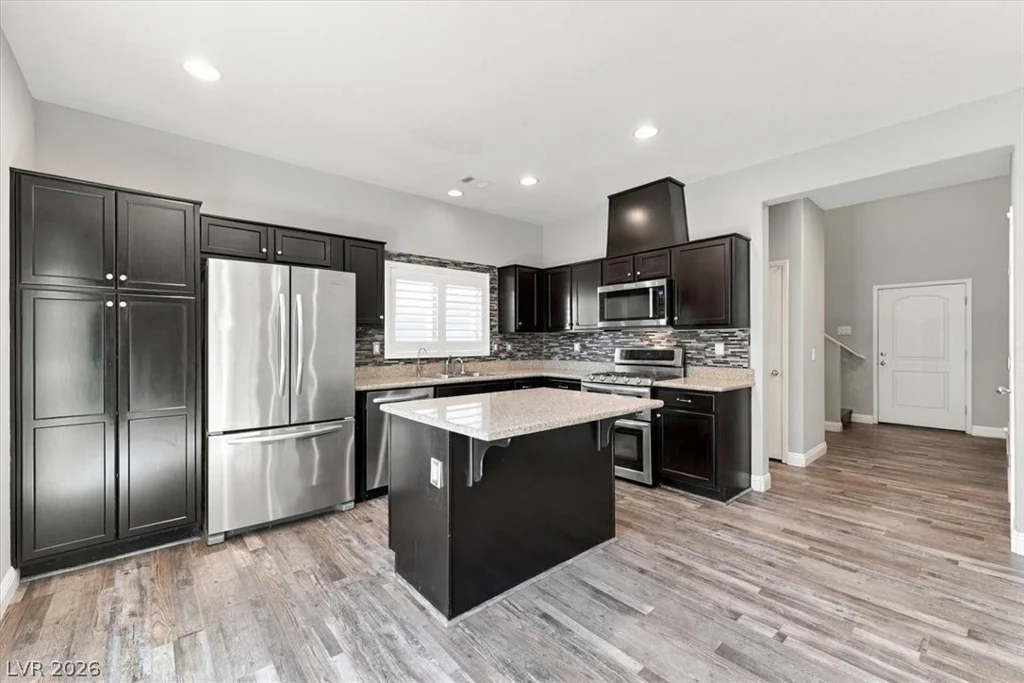 7950 Lost Ranger Peak, Las Vegas, NV 89166