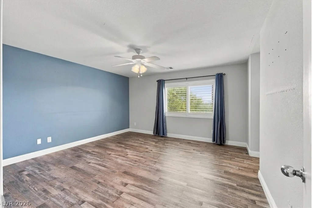 7950 Lost Ranger Peak, Las Vegas, NV 89166