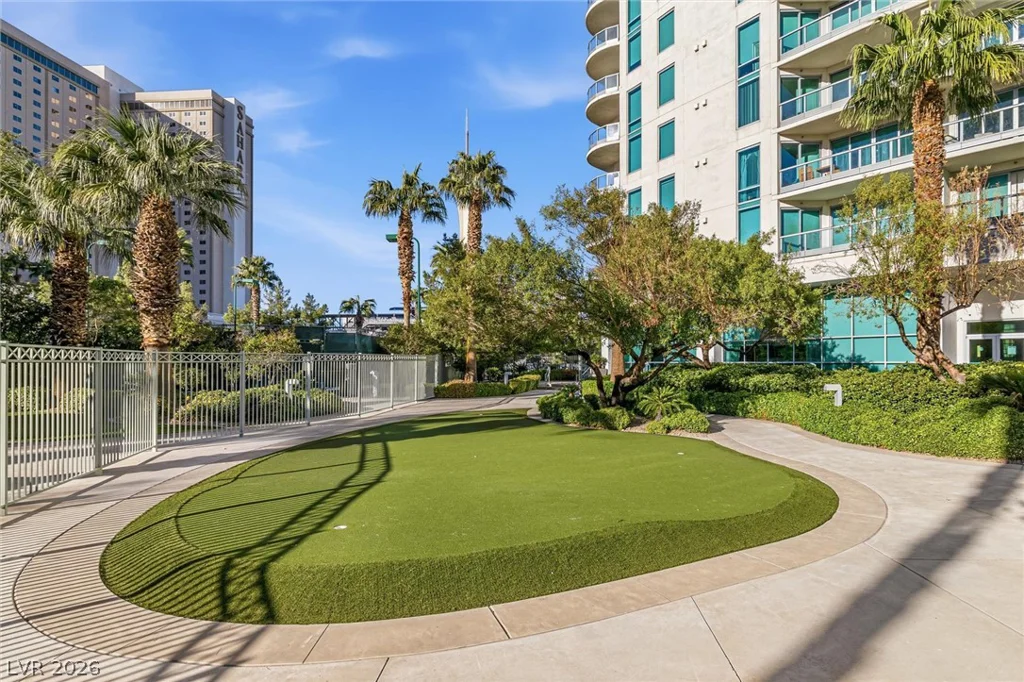 322 Karen, Las Vegas, NV 89109