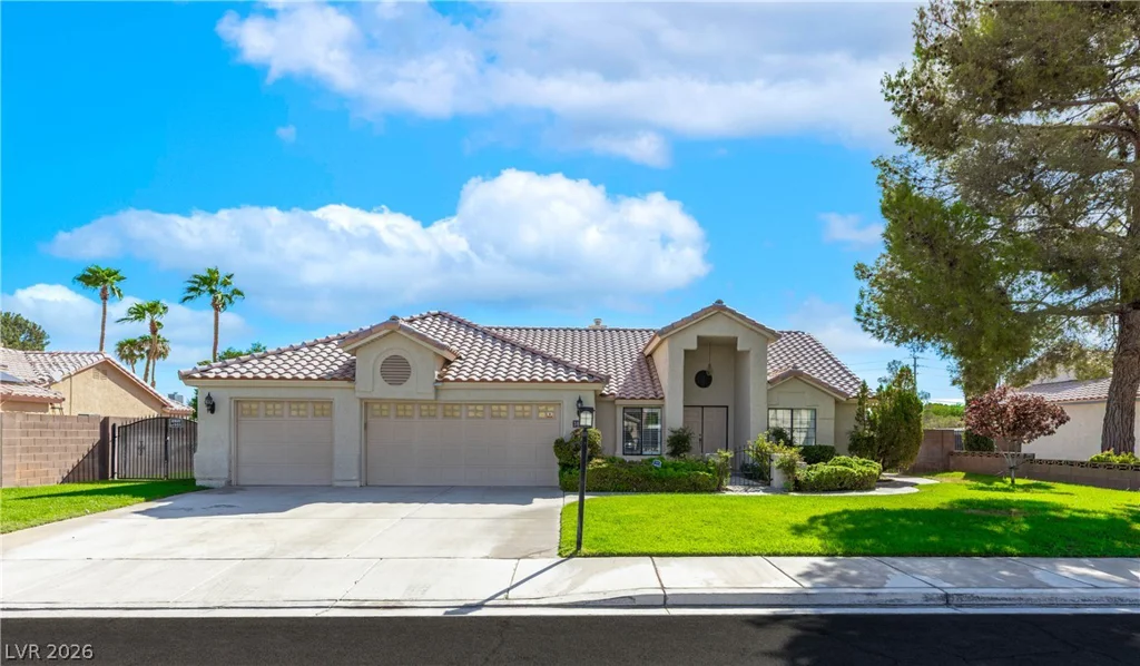 3616 Fox Glen, Las Vegas, NV 89108