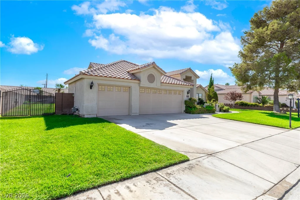 3616 Fox Glen, Las Vegas, NV 89108