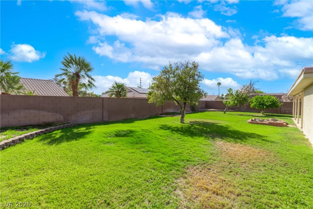3616 Fox Glen, Las Vegas, NV 89108