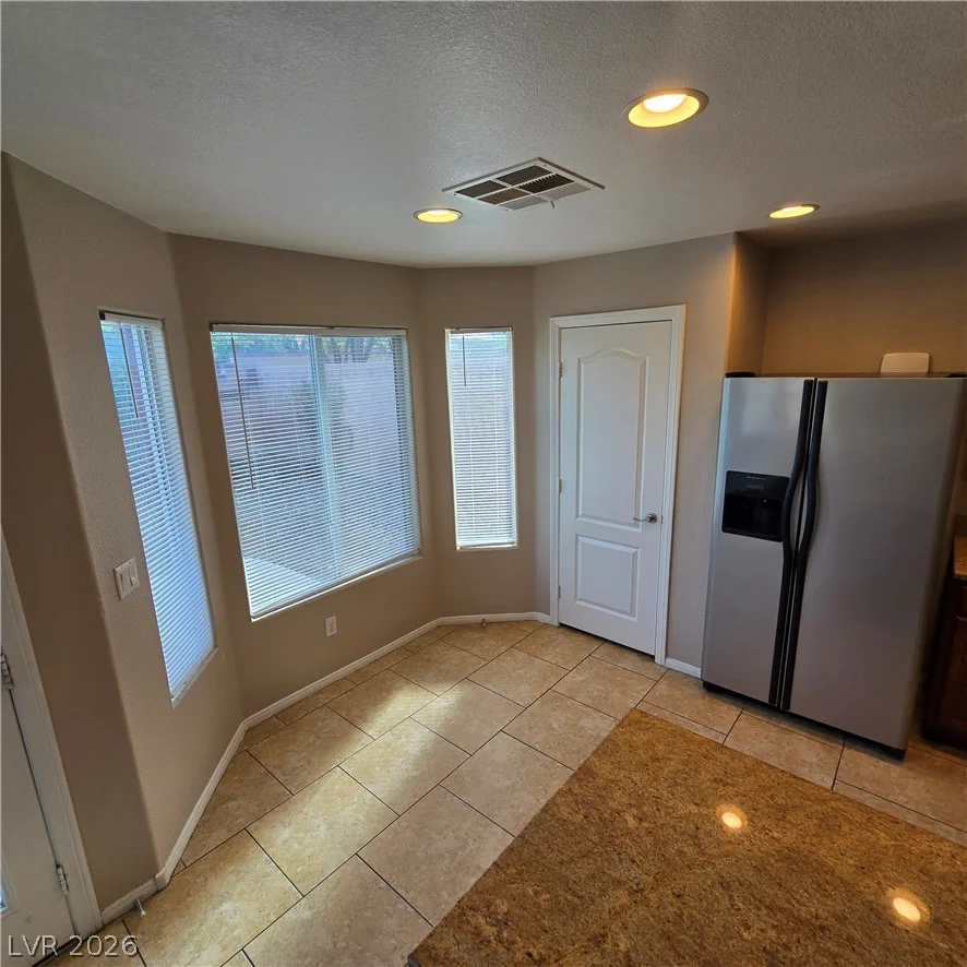 9333 Harbor Stream, Las Vegas, NV 89149