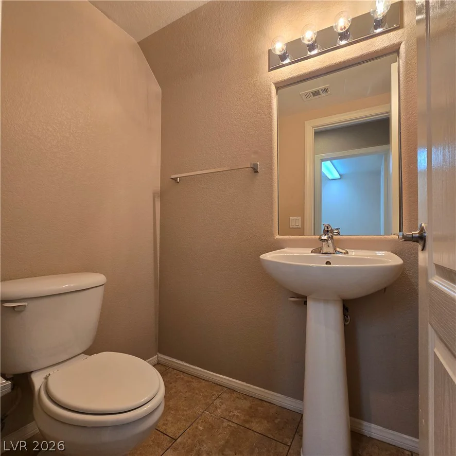 9333 Harbor Stream, Las Vegas, NV 89149