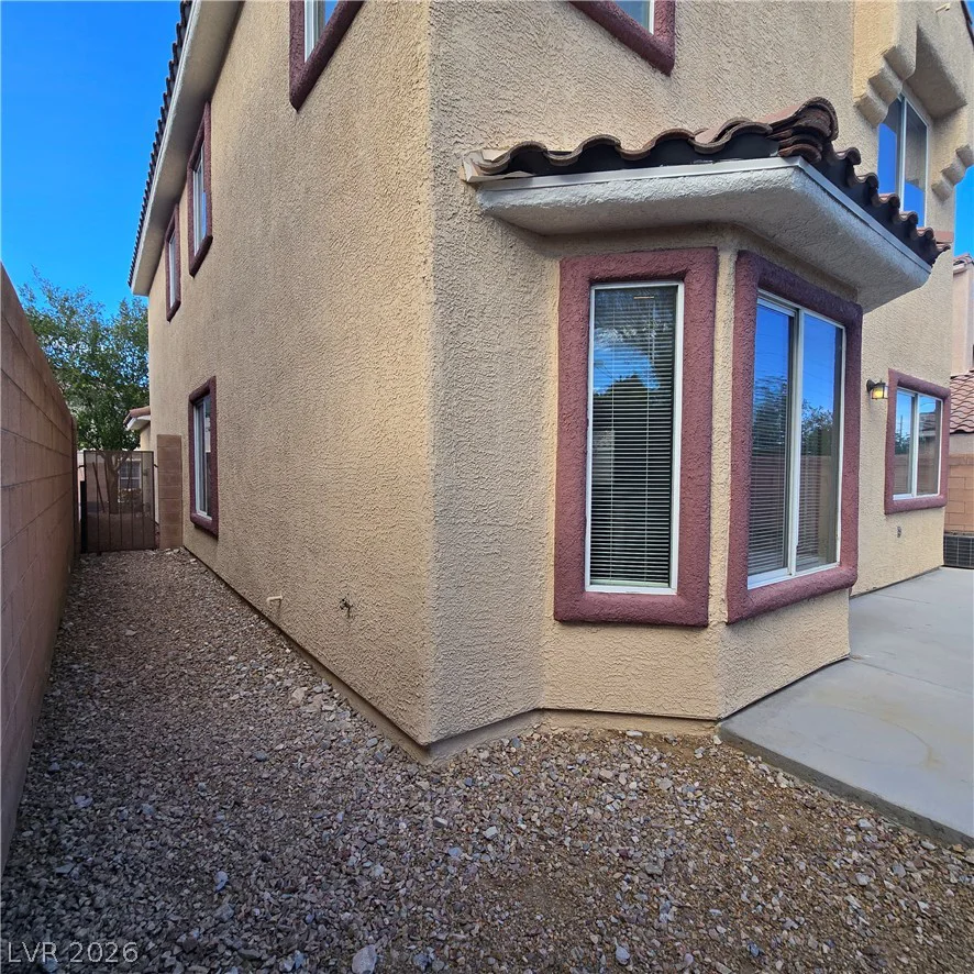 9333 Harbor Stream, Las Vegas, NV 89149