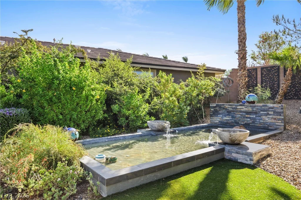 7 Via Del Cielo, Henderson, NV 89011