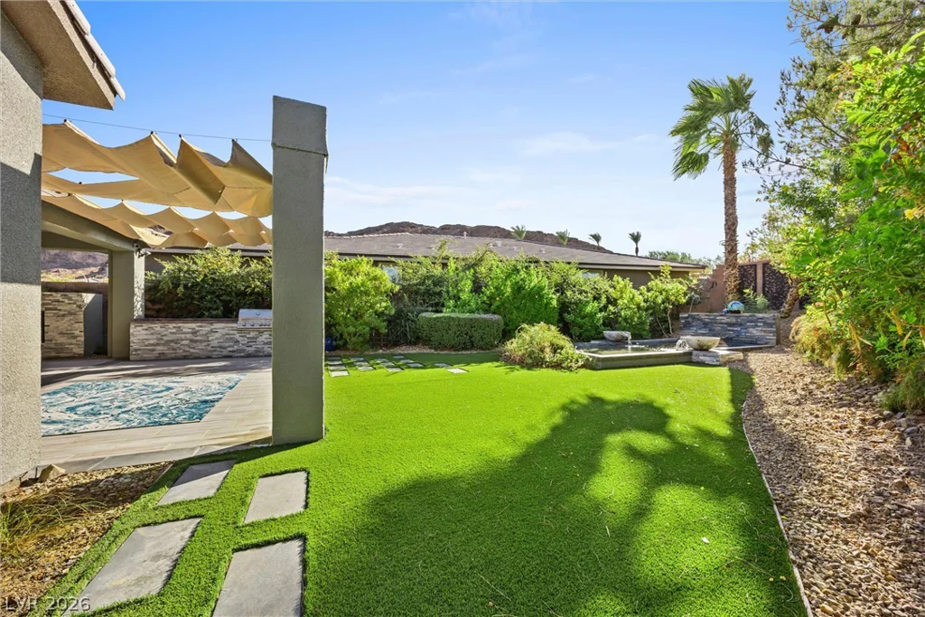 7 Via Del Cielo, Henderson, NV 89011