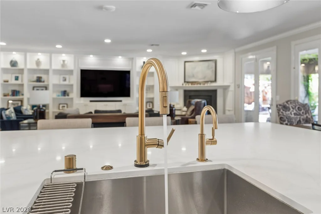9916 Aspen Knoll, Las Vegas, NV 89117