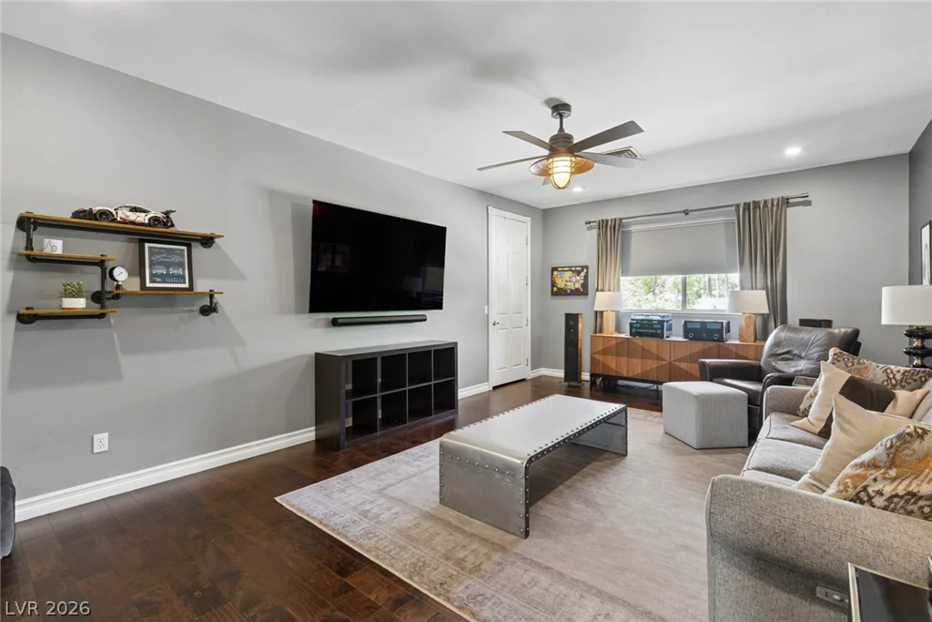 9916 Aspen Knoll, Las Vegas, NV 89117