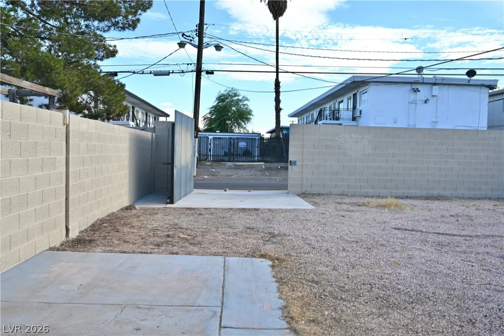 2300 Isabelle, Las Vegas, NV 89101