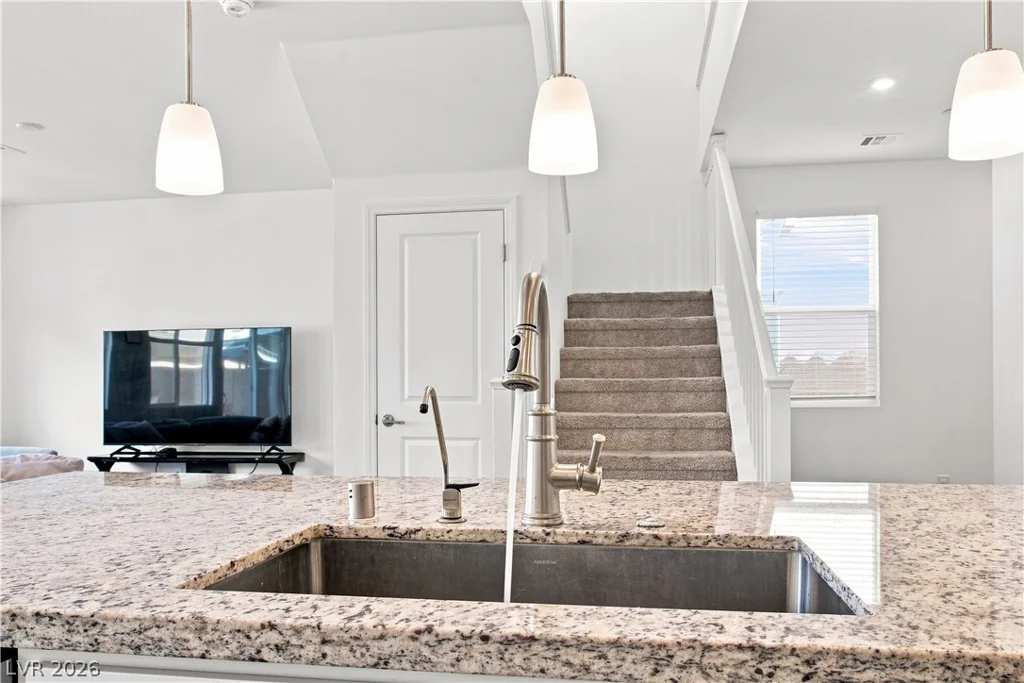 869 Pointe Arbor, Henderson, NV 89011
