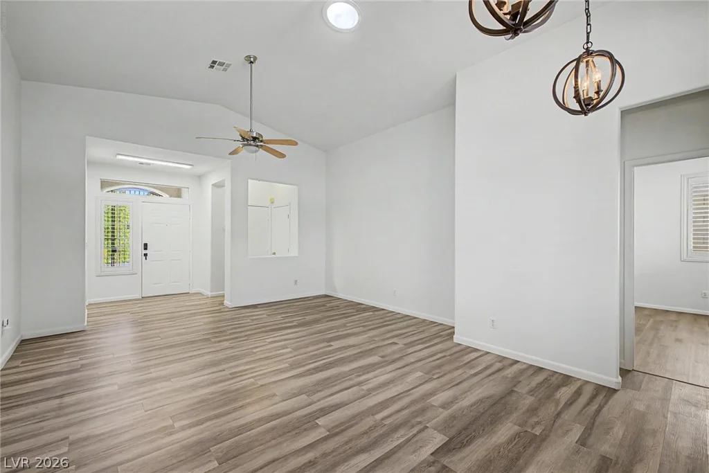 10512 Courtney Cove, Las Vegas, NV 89144